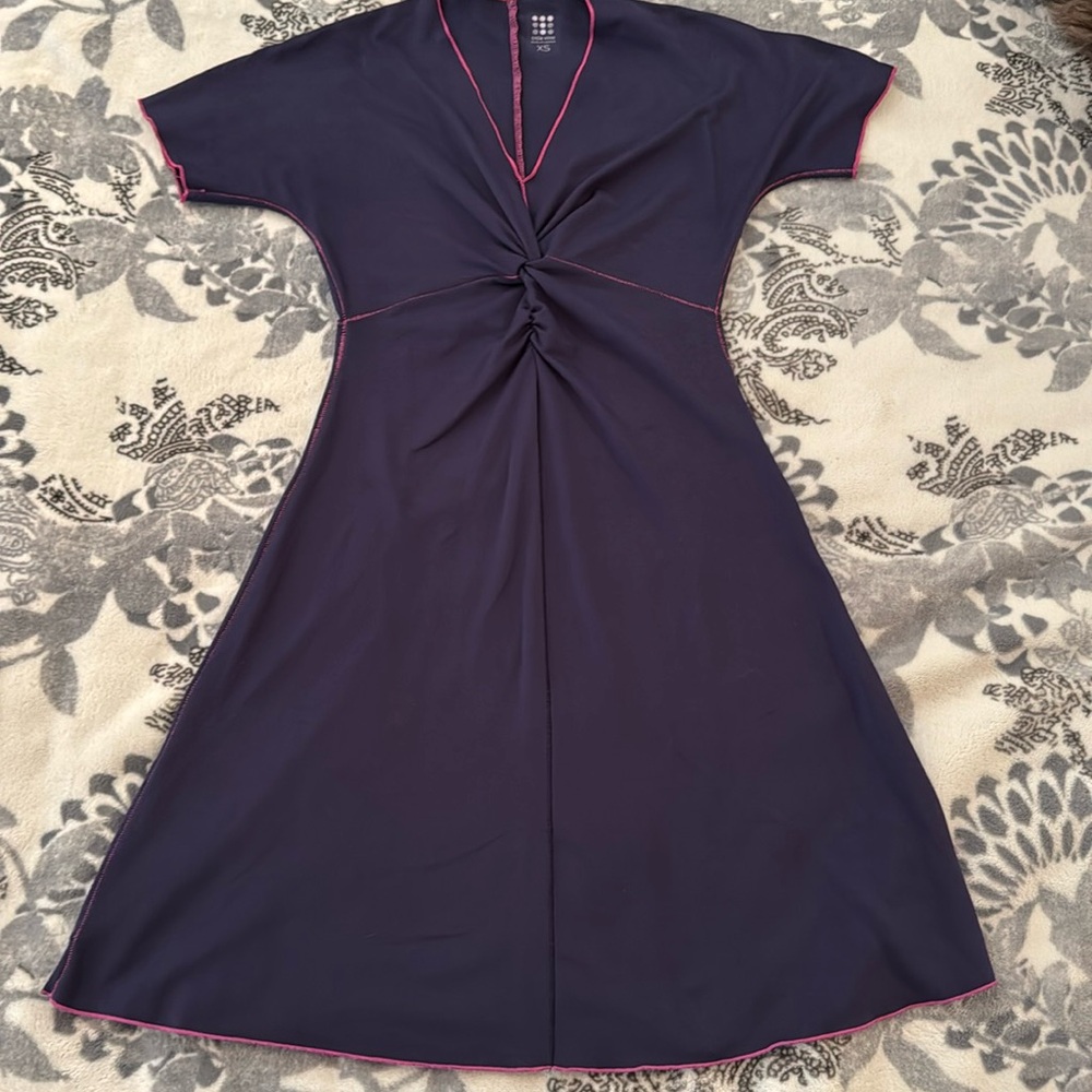 Title Nine Size Dream Twist Knot Dress - Short Sleeved - Women’s XS